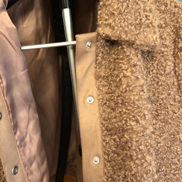 Soft Furry Feeling Coat - Picture 3 of 5